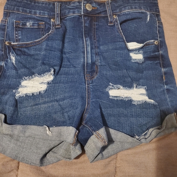 Aeropostale Seriously Stretchy Super High Rise Denim Midi Shorts Sz 12 Distress - Picture 3 of 8